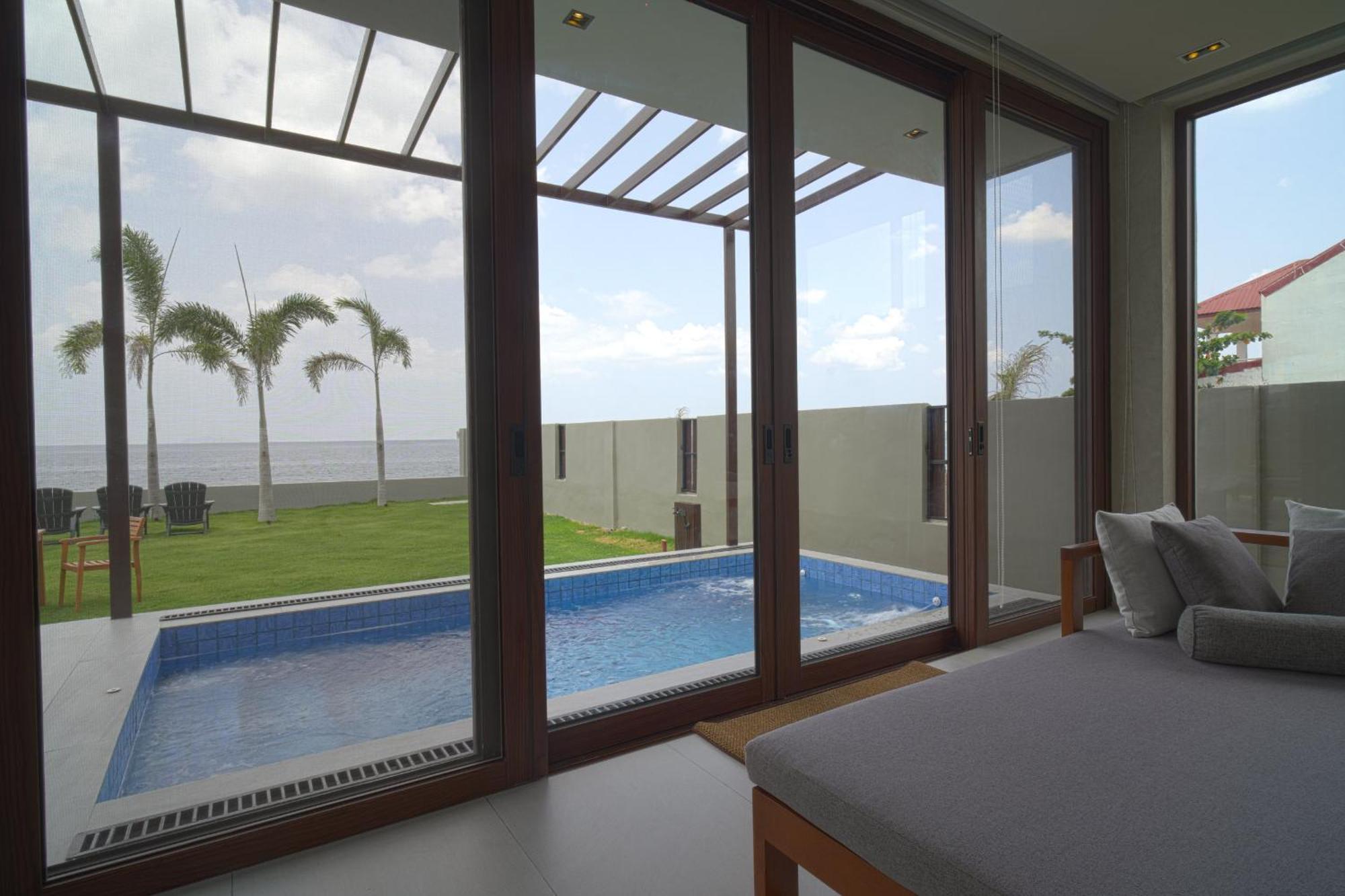 Araya Beach Casas バタンガス エクステリア 写真